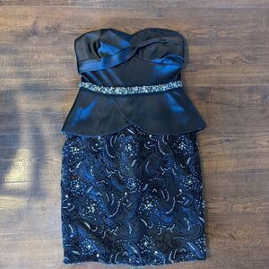 Julian Joyce Strapless Cocktail Dress Embroidered Embellished Black  Size 8